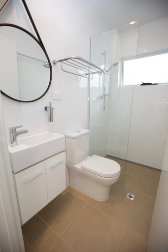 Bathroom 3, 23 Bryce St Moffat Beach, Caloundra - Caloundra N.