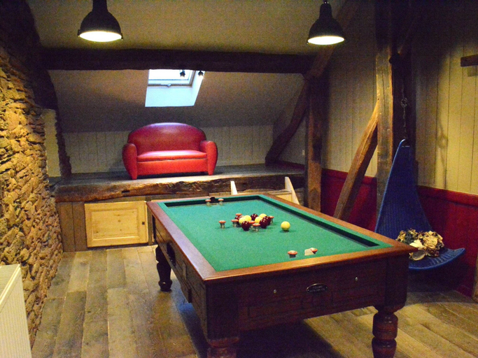 Others 5, Villa With Hottub in Calm Area, Namur
