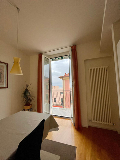Bedroom 2, Casa Potito, Genova