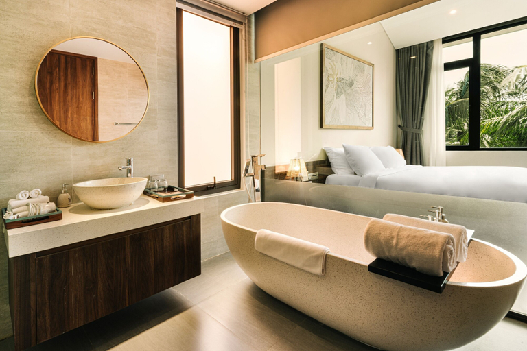 Bathroom 4, Hoi An Memories Resort & Spa, Da Nang