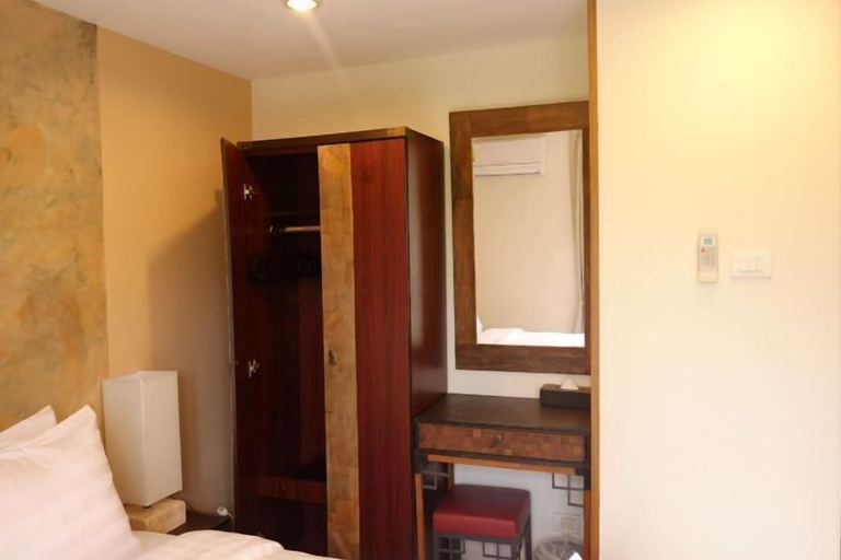 Bedroom 15