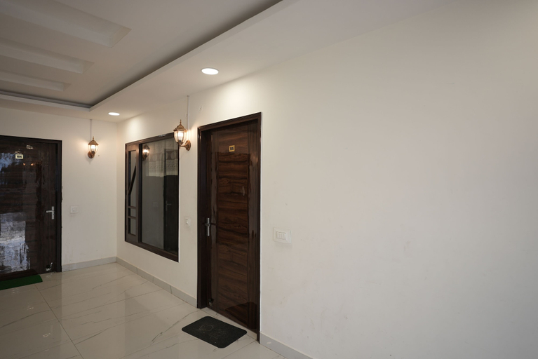Others 4, Hotel Blue Heaven, Chamba