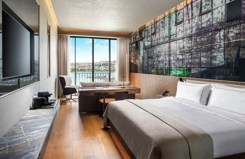Bedroom 4, Rixos Tersane Istanbul, Beyoğlu