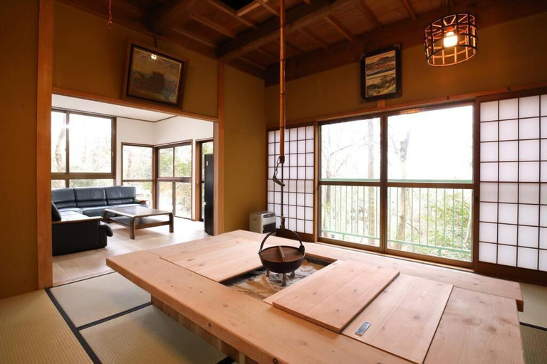 Others 5, HAT Byakugoji, Japanese traditional fireplace - A house with an irori hearth in a rich natural villa area, Nara