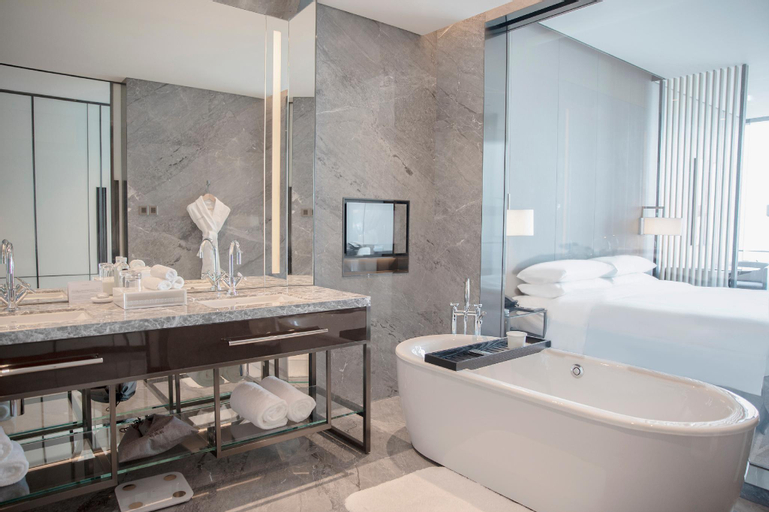 Bathroom 4