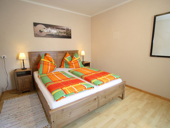 Bedroom 3, Apartment With Terrace in Salzburg, Hallein