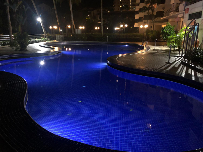 Sport & Beauty 5, Beach Resort Home Stay Batu Ferringhi SRI SAYANG, Penang Island