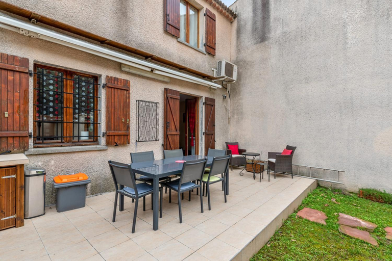 Others 4, Villa Bagatelle et son jardin - Welkeys, Hérault