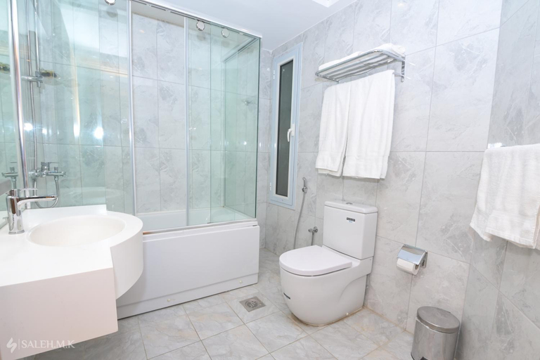 Bathroom 4, Nawazi Towers Hotel, Makkah