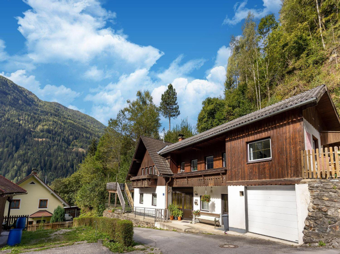Holiday apartment in Feld am See in Carinthia, Villach Land