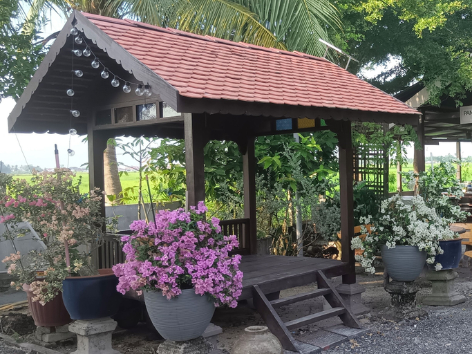 Exterior & Views 2, Kurau Inn Farmstay, Kerian