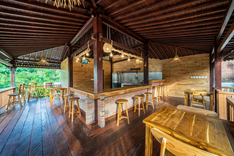 Food & Drinks, Lumbung Sari, Badung