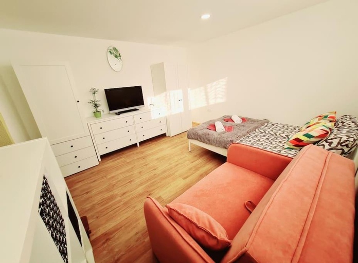 Others 4, Apartma Juli, Žirovnica