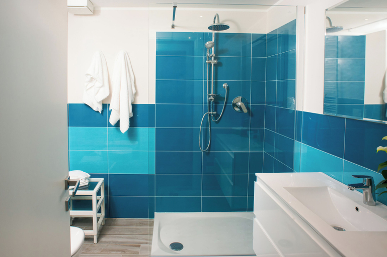 Bathroom 3, Mamo Florence - Orsini Apartment, Florence