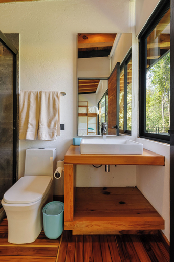 Bathroom 4, Casa Retiro With Pool and Garden, Valle de Bravo