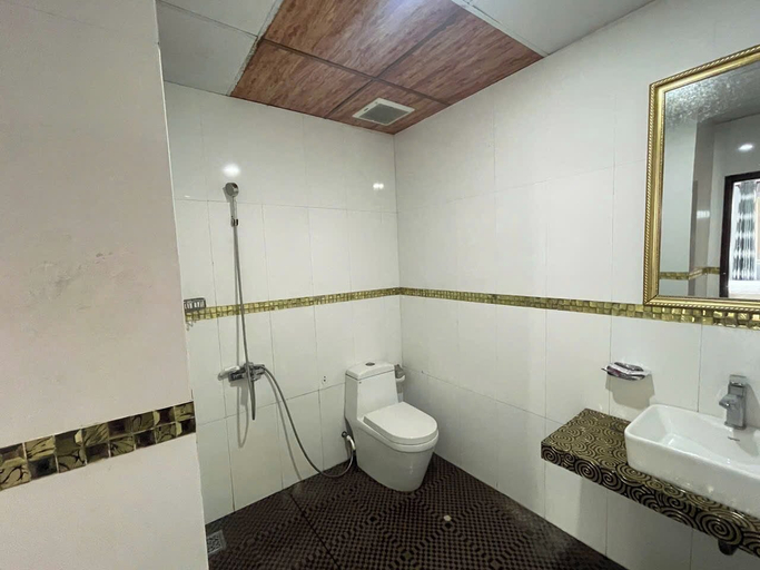 Bathroom 3, Love Phu Quoc Hotel, Phú Quốc