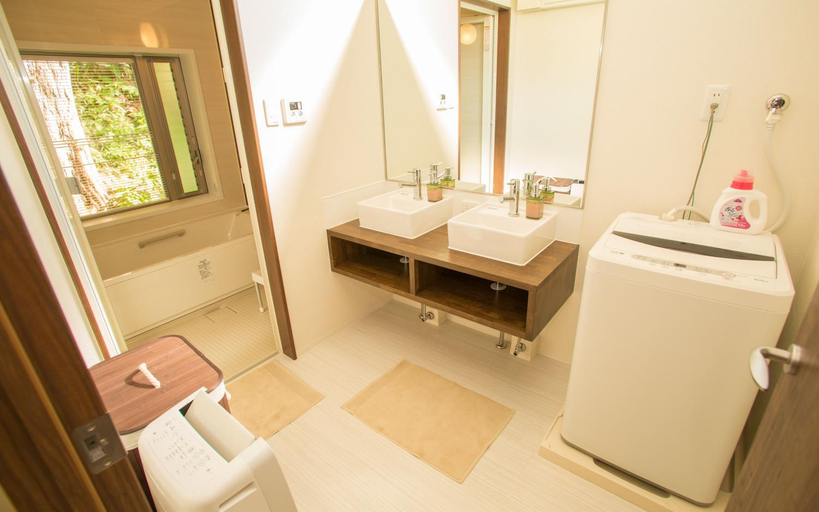 Bathroom 3, K's Casa 恩納村, Onna