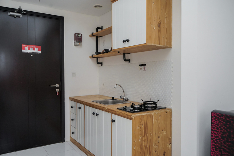 Others 4, Simple and Warm Studio at Casa de Parco Apartment By Travelio, Tangerang