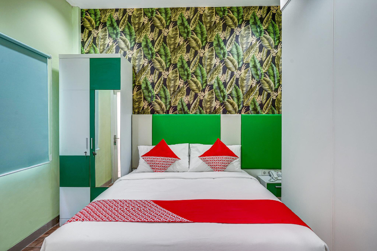 Bedroom 13