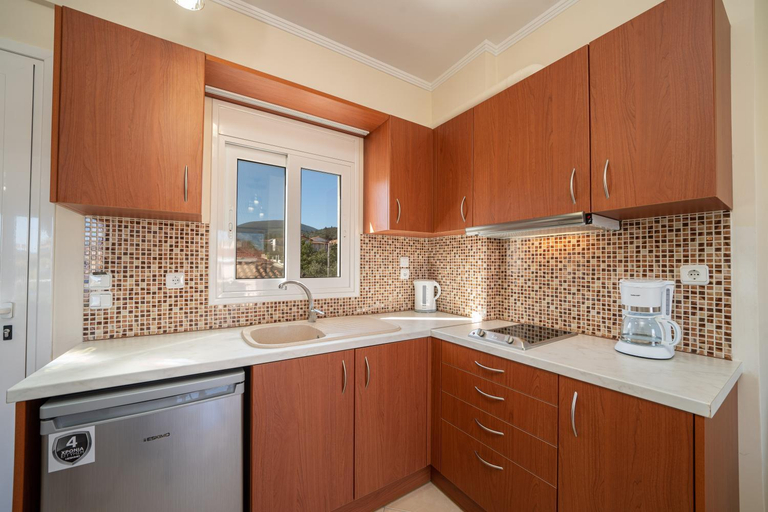 Kitchen 4, John's Studios, Ionian Islands