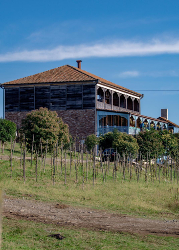 Others 5, Chateau Vartsikhe, Bagdati