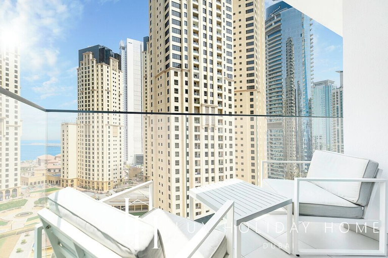 Others 4, LUX Contemporary Suite Marina View 3, Dubai