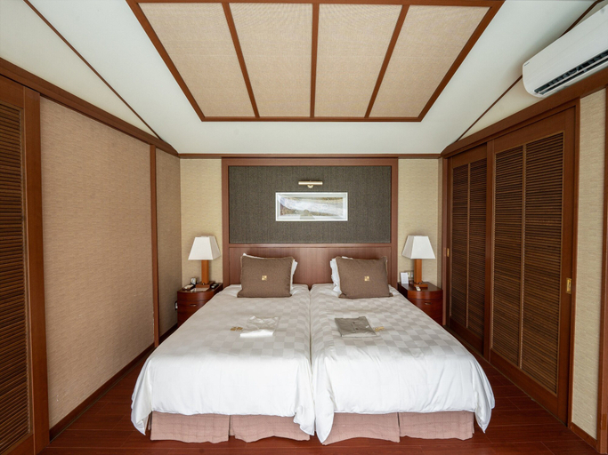 Bedroom 4, Oriental Hills Okinawa, Onna