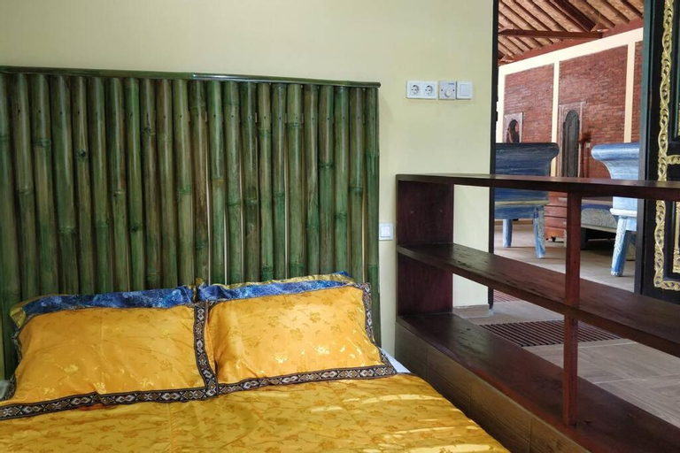 Bedroom 3, Villa King: Unique Villa With Indoor Swimming Pool, Karangasem
