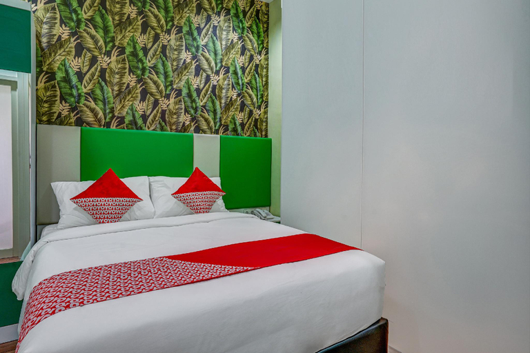 Bedroom 12