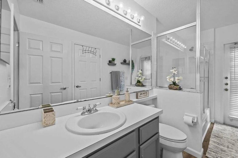 Bathroom 4, Enchanting House few min Away From the Parks 52, Osceola