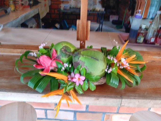 Food & Drinks 5, Alaska pool cafe&homestay2, Lan Saka