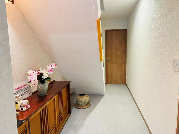 Others 5, Fukuinn Room 203, Takamatsu
