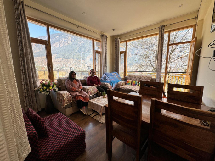 Others 3, Nomad Bed & Breakfast, Kullu