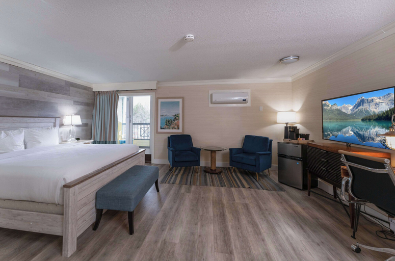 Bedroom 3, Prestige Beach House, WorldHotels Crafted, Central Okanagan