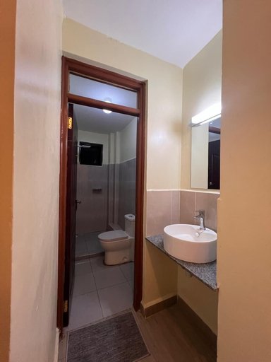Bathroom 4, Lux Suites Kipande Family Apartments, Starehe