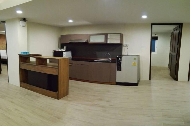 Dining Room 4