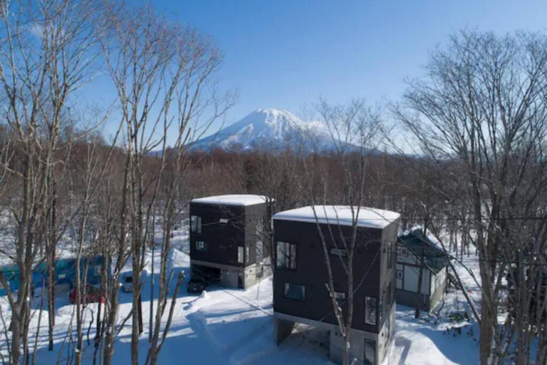 Others 4, Yuki no Taki 1, Niseko