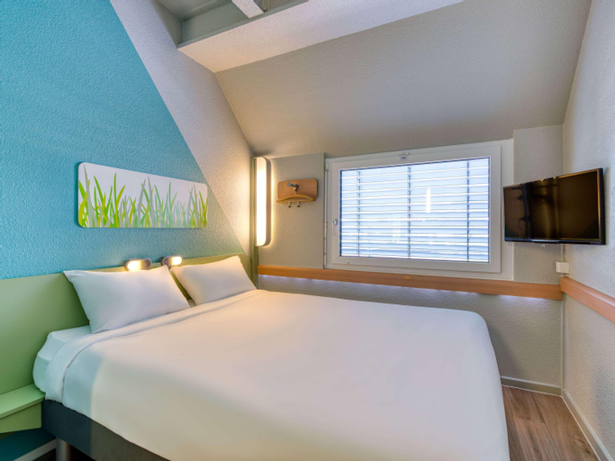 Bedroom 14