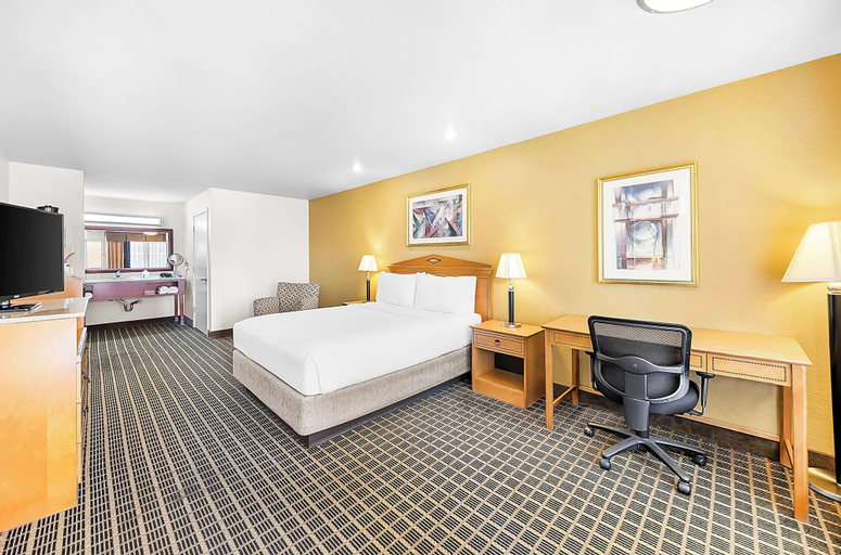 SureStay Plus Hotel by Best Western San Jose Central City, Santa Clara
