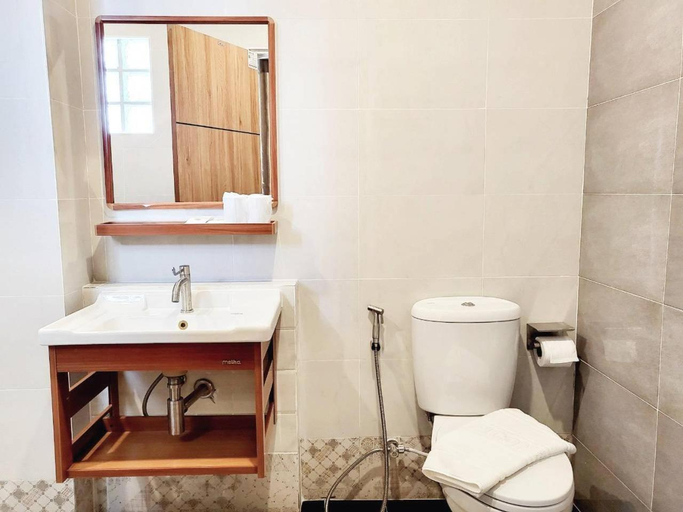 Bathroom 3, Manomon Residence: Manomon Residence, Muang Khon Kaen