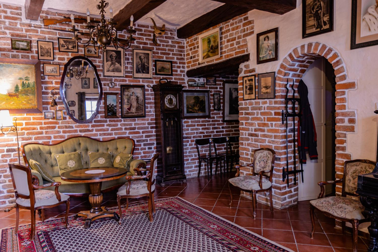 Public Area, Karczma Rzym, Środa Śląska