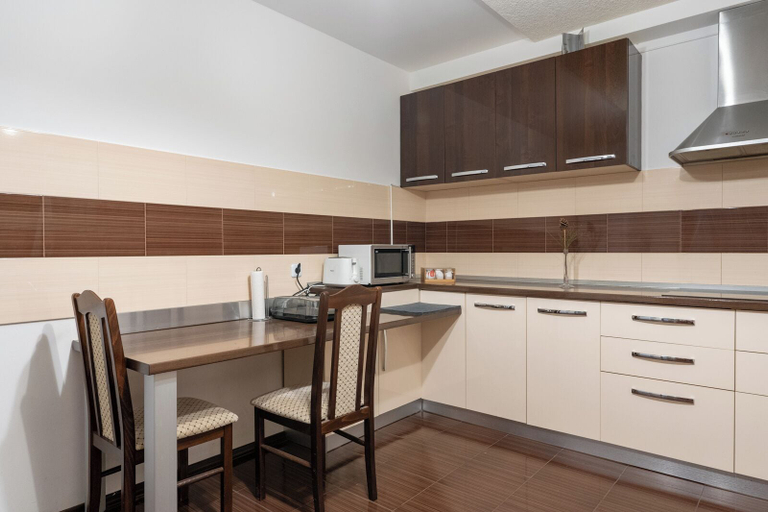 Others 4, Faraway Aparthotel near Airport, Bruck an der Leitha