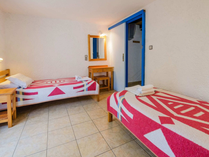 Bedroom 4, Elegant Holiday Home in Palaiochora near Beach, Crete