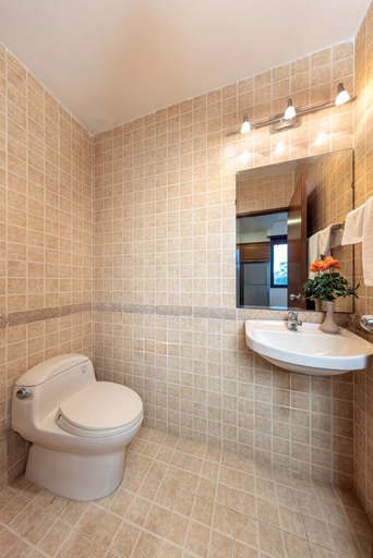 Bathroom 5, Oriental Palace Apartments Hanoi, Tây Hồ