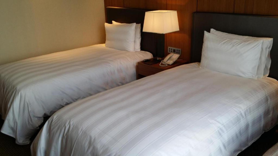 Bedroom 2, LOTTE CITY HOTEL DAEJEON, Daedeok