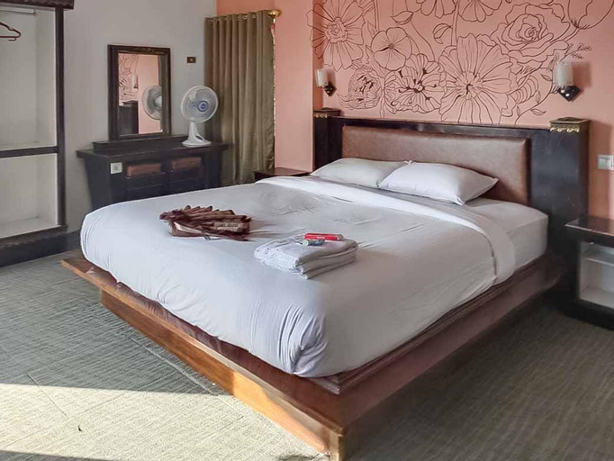 Bedroom 3, Hotel Ananda Syariah RedPartner, Bukittinggi