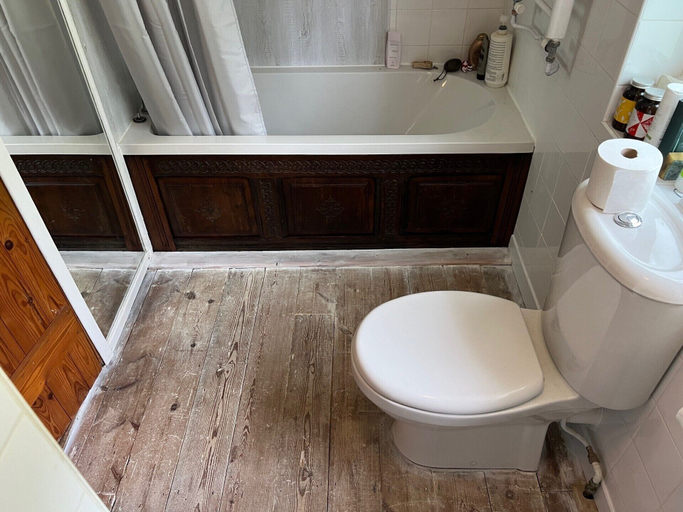 Bathroom 4, Cherry Tree Cottage, Suffolk