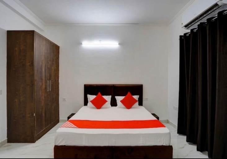 Bedroom 4, Hotel CDS Residency, Gautam Buddha Nagar