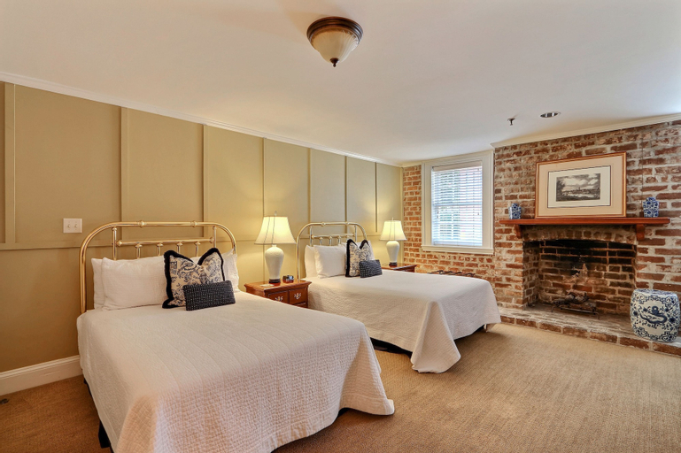 Bedroom 9