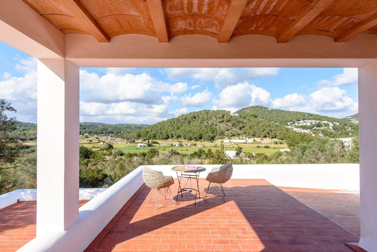 Others 5, 7 Bedroom Villa with Pool - 5mins walk to Cala Llonga Beach - Can Ramon, Baleares